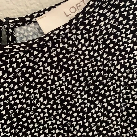 NWT LOFT black and white heart blouse - Picture 2 of 3